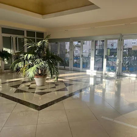 Apartment Acogedor Con Piscina Yedae *